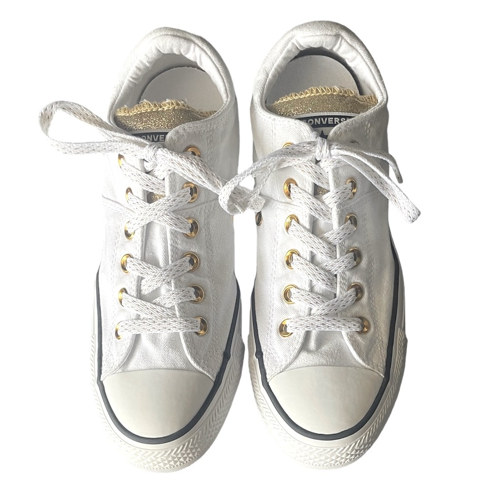 Converse All Star Madison Low Top White Women’s Shoes with Gold Tongue Size 9